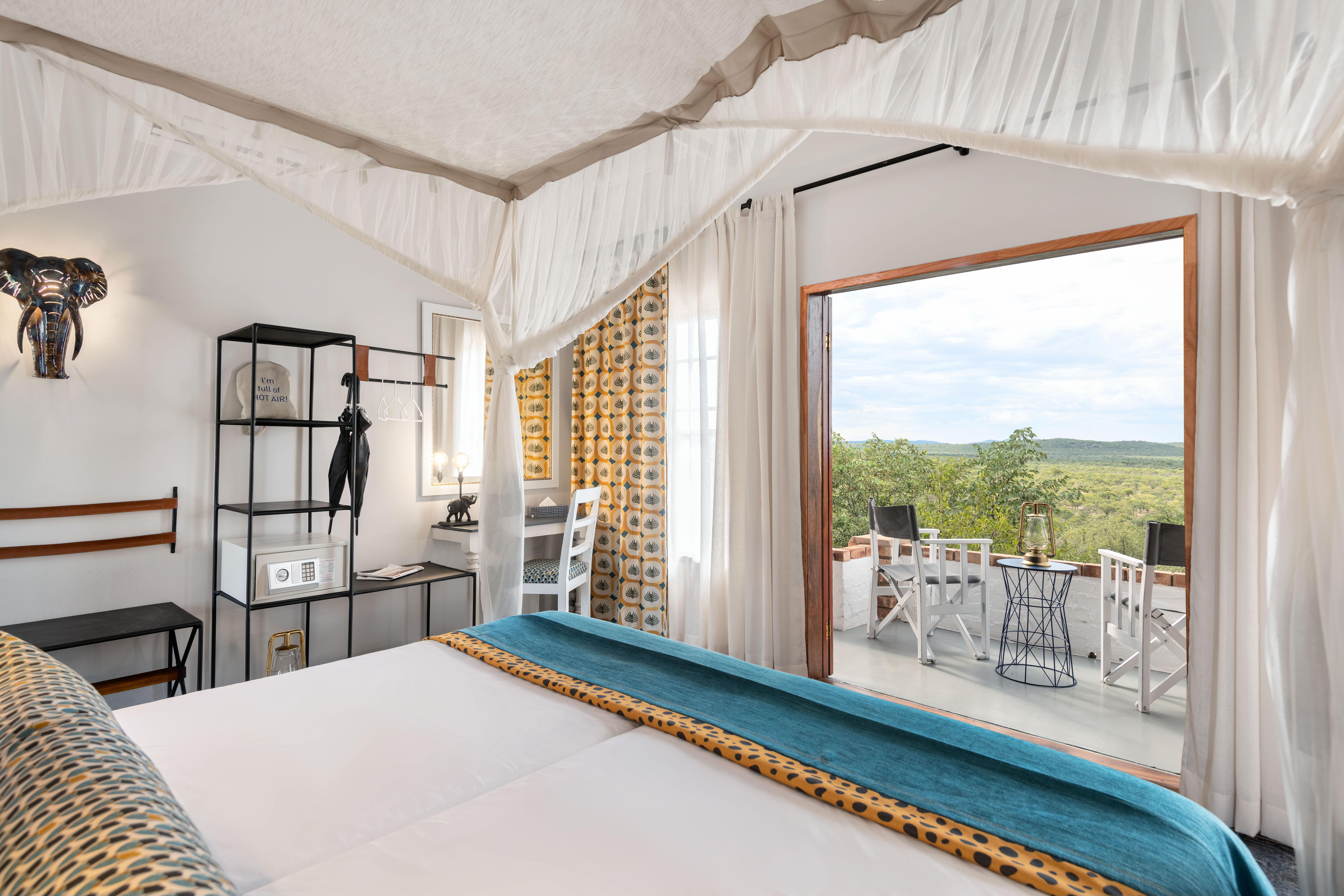 Gondwana Etosha Safari Lodge Okaukuejo Exterior photo
