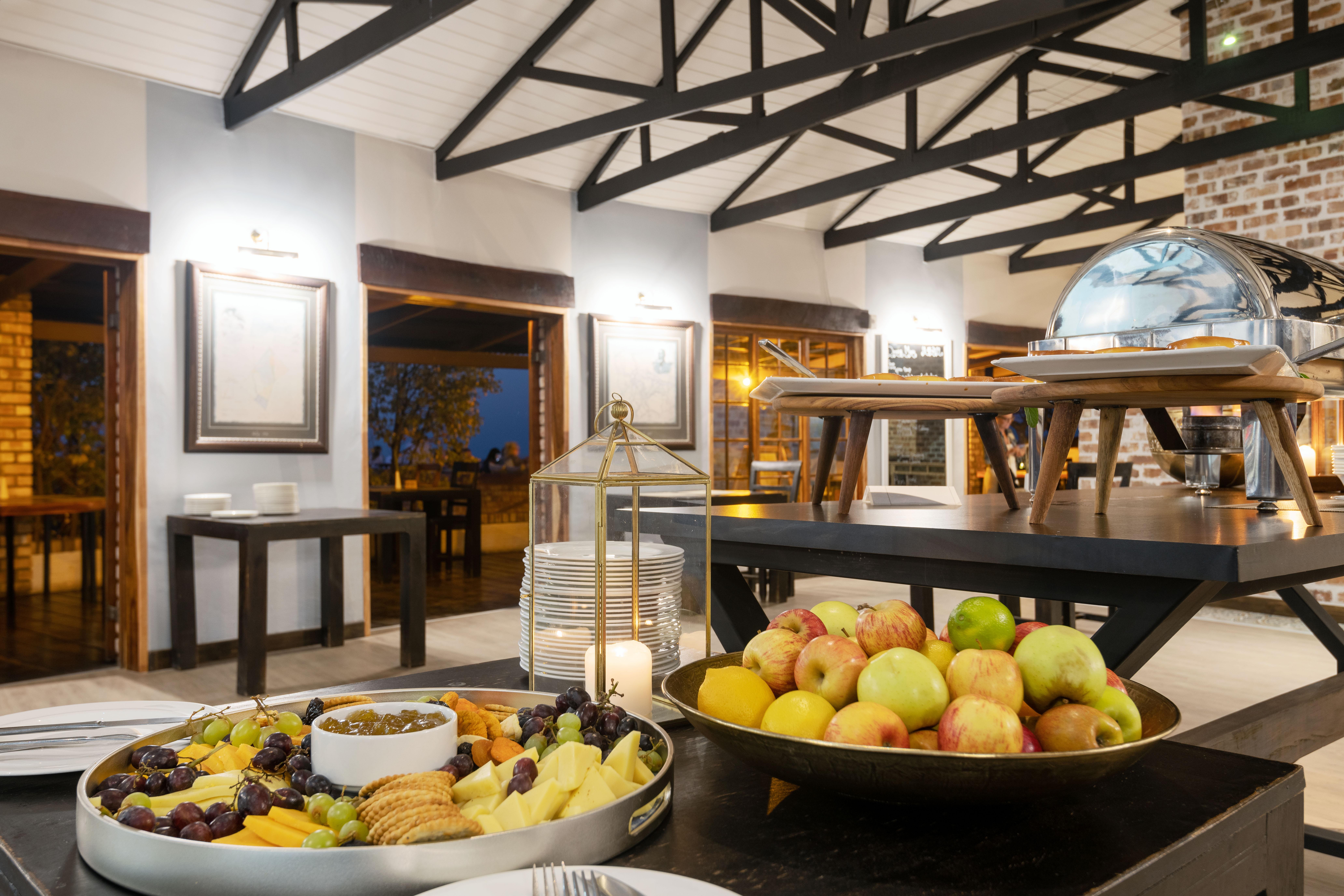 Gondwana Etosha Safari Lodge Okaukuejo Exterior photo