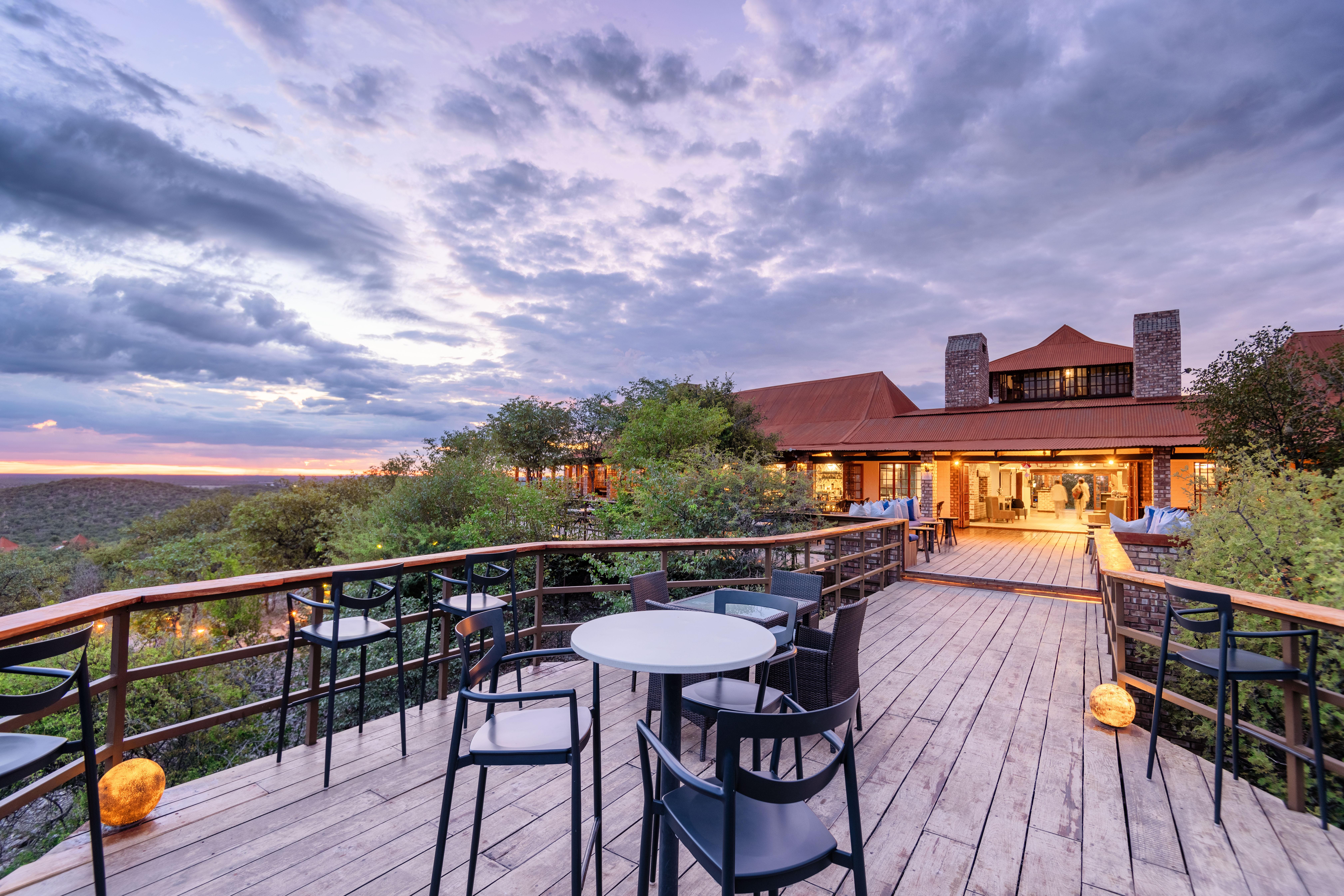 Gondwana Etosha Safari Lodge Okaukuejo Exterior photo
