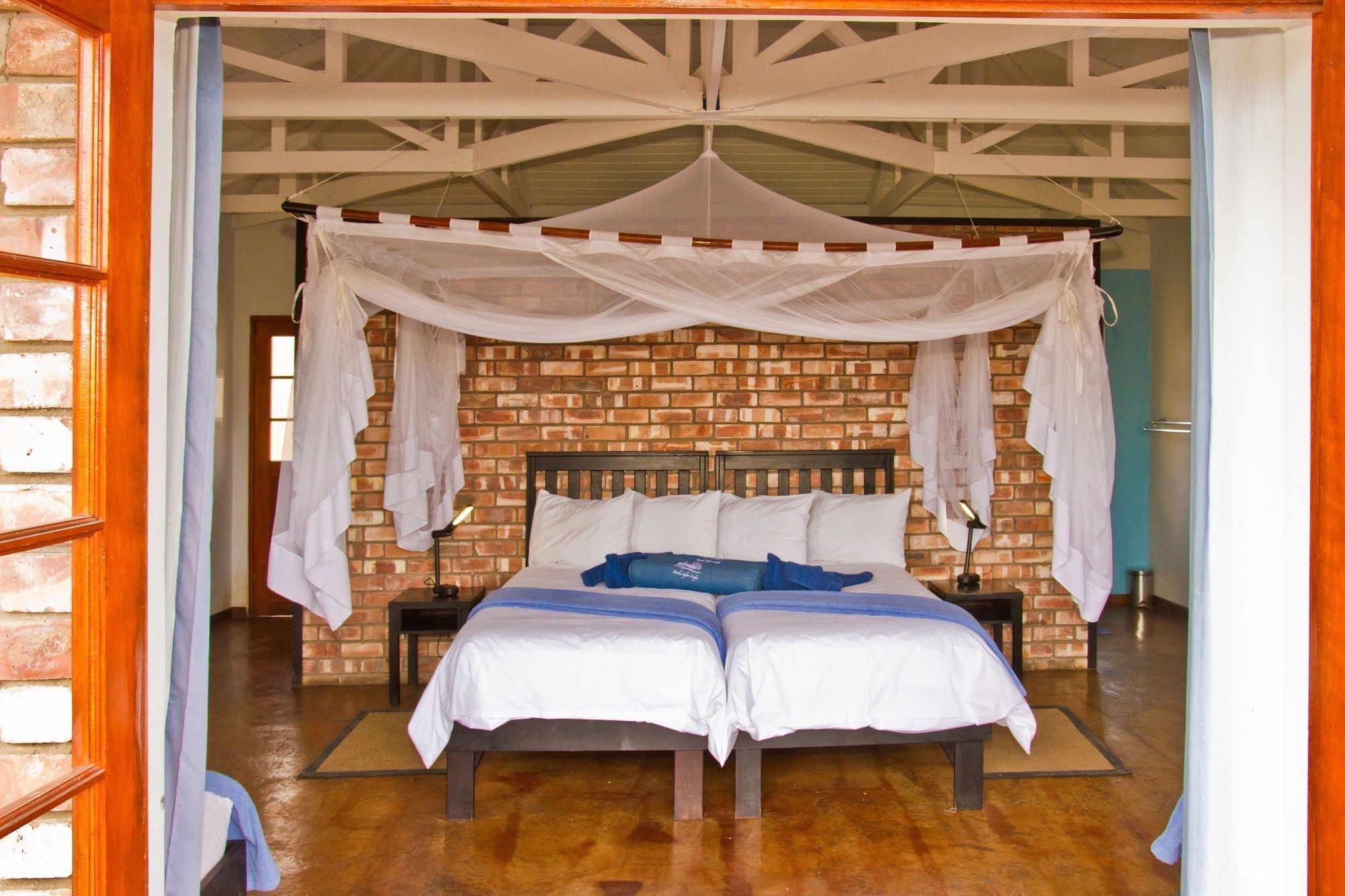 Gondwana Etosha Safari Lodge Okaukuejo Exterior photo