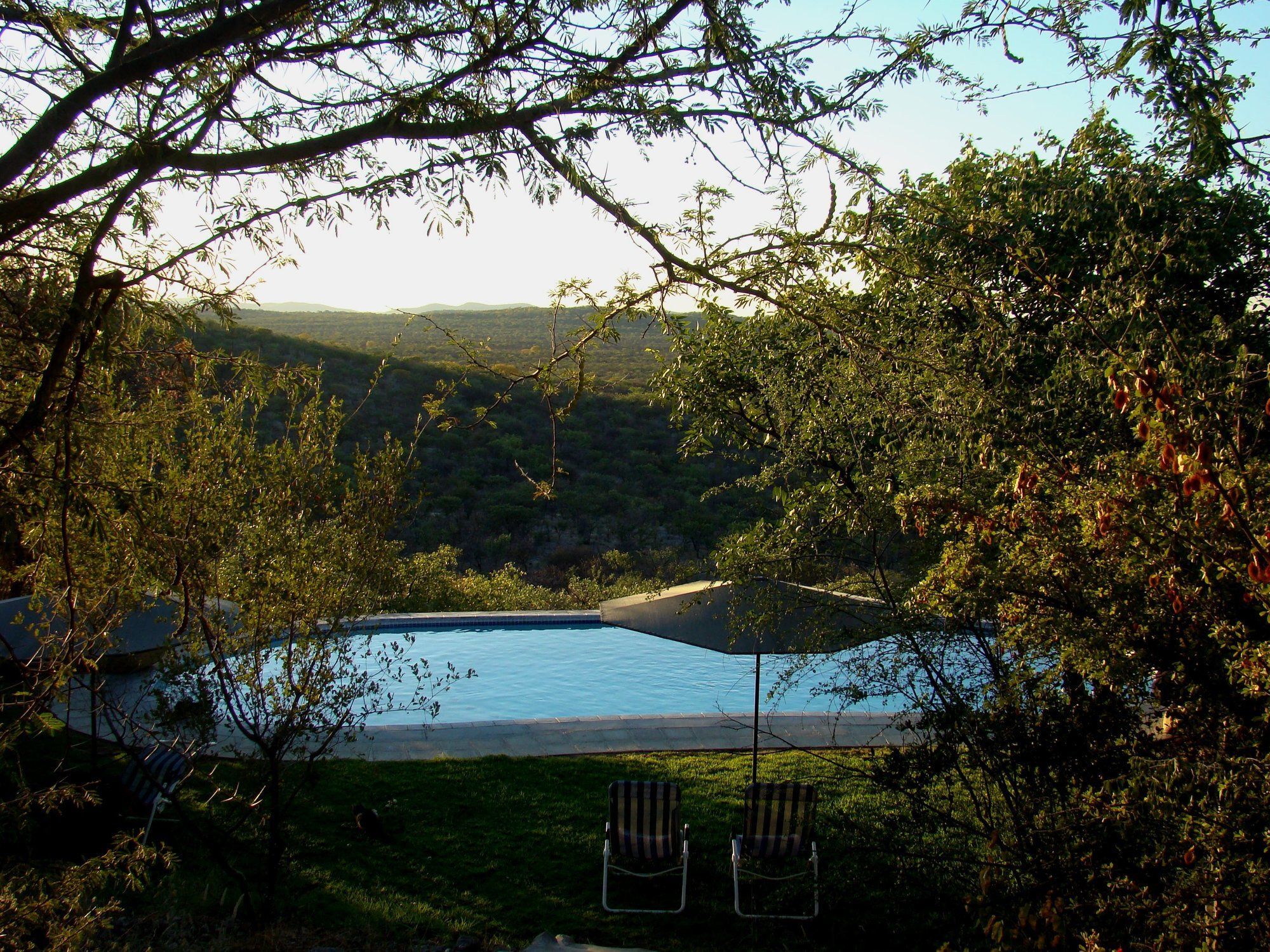 Gondwana Etosha Safari Lodge Okaukuejo Exterior photo