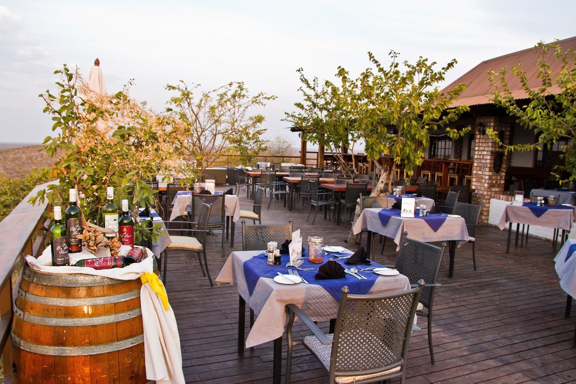 Gondwana Etosha Safari Lodge Okaukuejo Exterior photo