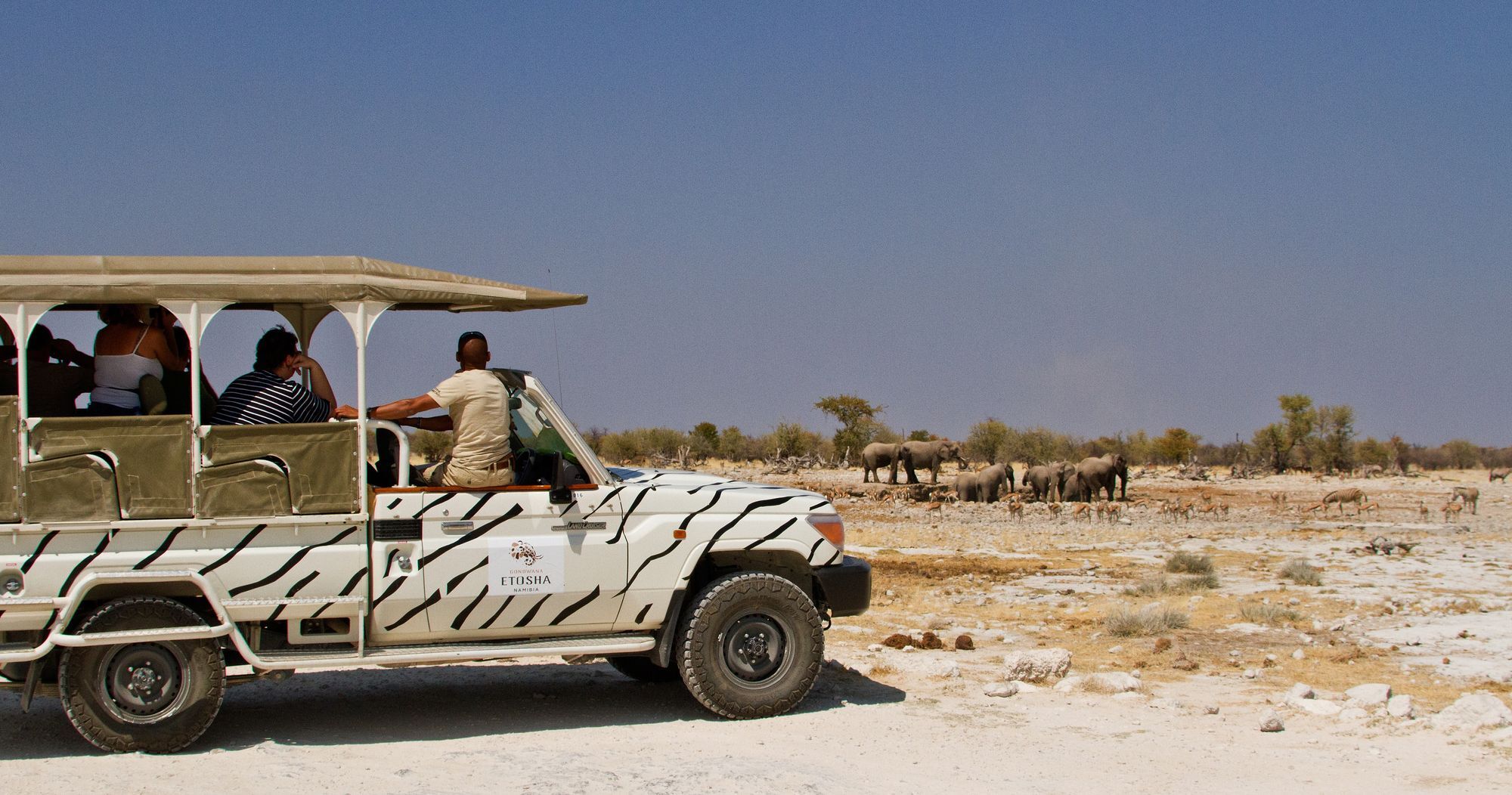 Gondwana Etosha Safari Lodge Okaukuejo Exterior photo